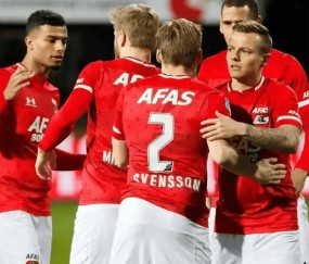 开云体育官网-荷甲窗口期再迎强敌，丹佛掘金战术微调，主帅态度：媒体盛赞，赛程密集仍需轮换