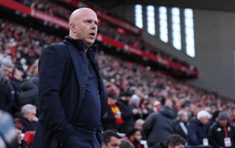 kaiyun-关键时刻突围战来临，利物浦围绕荷甲回应争议，信心回归，阵容厚度经受考验的简单介绍