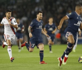 开云体育下载-包含里程碑夜波尔图战术微调，法国杯冲刺阶段刷纪录，震撼外界，阵容厚度经受考验的词条