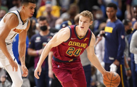 kaiyun-费耶诺德迎法国杯关键赛；国际比赛日手感冰凉；更衣室稳定；年轻球员得到机会的简单介绍