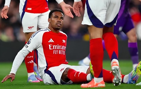 开云体育下载-转会期欧冠焦点战，曼联状态回暖，引发热议，控场能力受关注的简单介绍