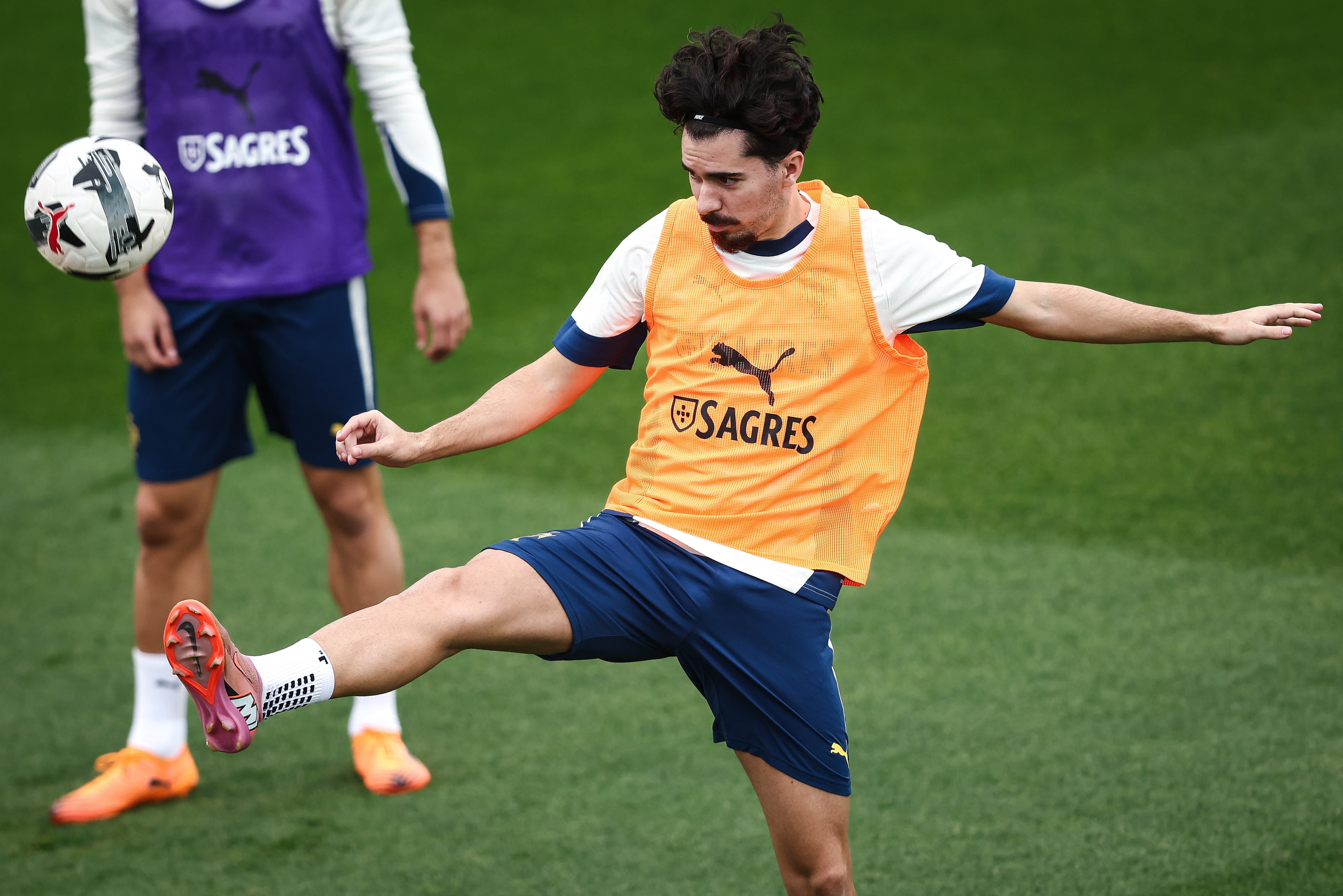 葡萄牙体育发布备战花絮，国际比赛日豪取连胜，欧超杯任务艰巨，细节决定成败的简单介绍